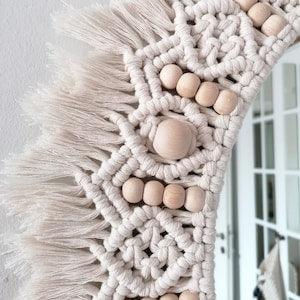 HarmonyKnotReflex - Macrame mirror with wooden beads - KnittsKnotts