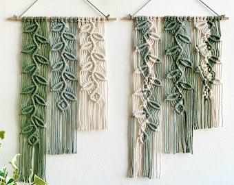 Vintage Vine - Narrow Macrame Hanger - KnittsKnotts