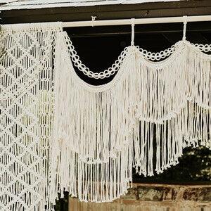 Cuddly Cloud Knots - Macrame Wedding Backdrop